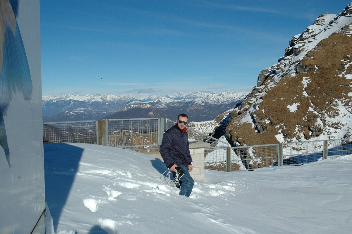 Heavy snow atop MonteGeneroso.